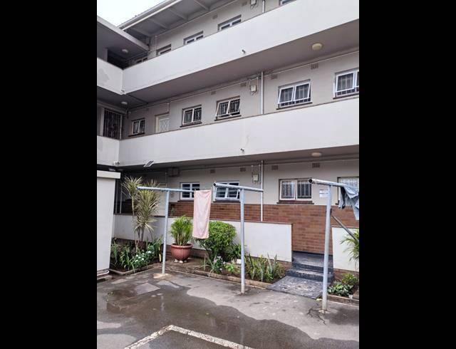 1 BEDROOM APARTMENT TO LET IN GLENWOOD